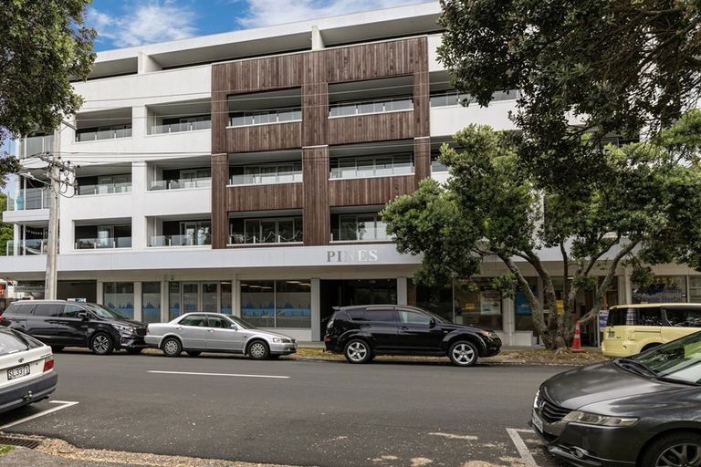 Photo of property in 205/25 Bute Road, Browns Bay, Auckland, 0630