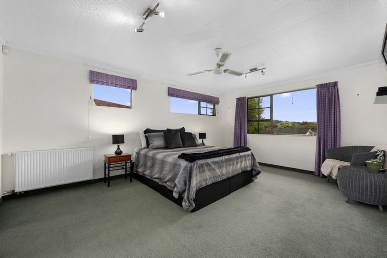 Photo of property in 138 California Drive, Totara Park, Upper Hutt, 5018