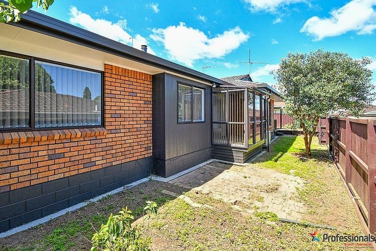 Photo of property in 1/11 Don Street, Papakura, 2110