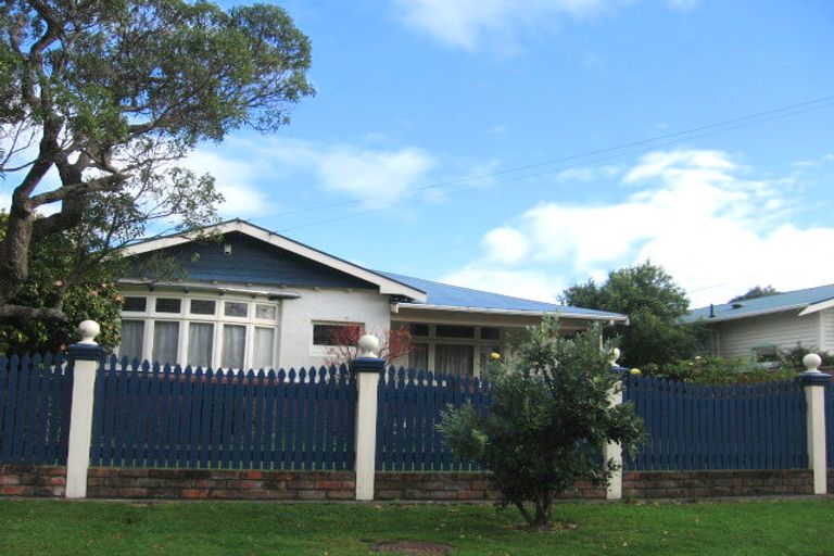 Photo of property in 9 Matai Street, Woburn, Lower Hutt, 5010