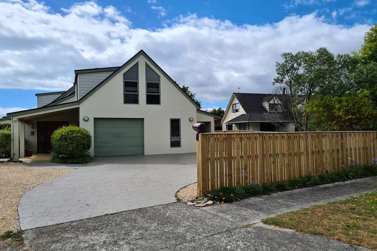 Photo of property in 10 Moreland Place, Mapua, 7005