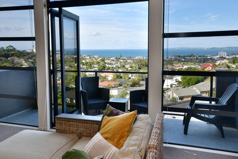 Photo of property in 15 Maire Road, Orewa, 0931