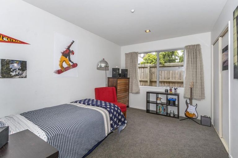 Photo of property in 29a Division Street, Riccarton, Christchurch, 8041