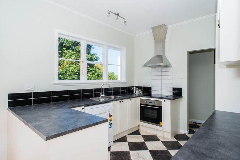 Photo of property in 39 Centennial Crescent, Te Hapara, Gisborne, 4010