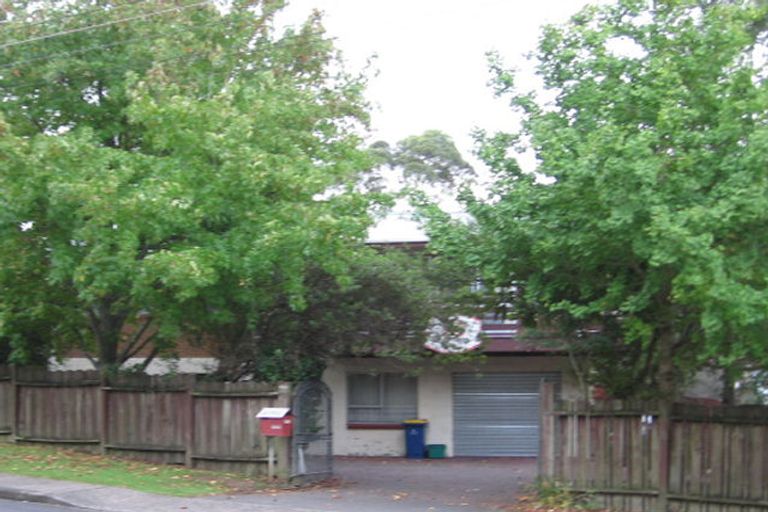 Photo of property in 280 Royal Road, Massey, Auckland, 0614