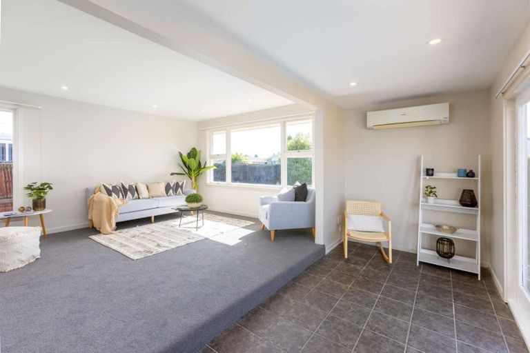 Photo of property in 12 Glenrowan Avenue, Avondale, Christchurch, 8061