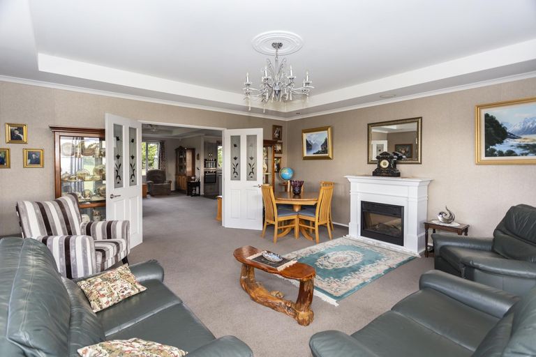 Photo of property in 154 Awamoa Road, Holmes Hill, Oamaru, 9492