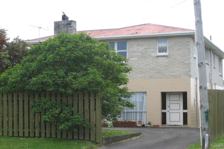 Photo of property in 806b Whangaparaoa Road, Manly, Whangaparaoa, 0930