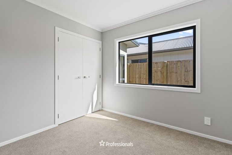 Photo of property in 38 Harry Martin Lane, Wainuiomata, Lower Hutt, 5014