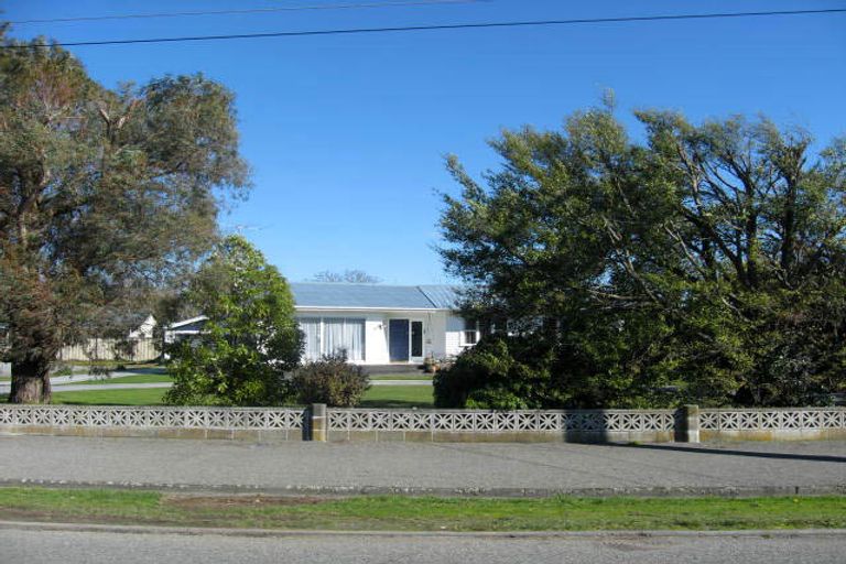 Photo of property in 11 Victoria Street, Carterton, 5713