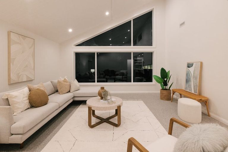 Photo of property in 15 Ihaka Street, Hokowhitu, Palmerston North, 4410