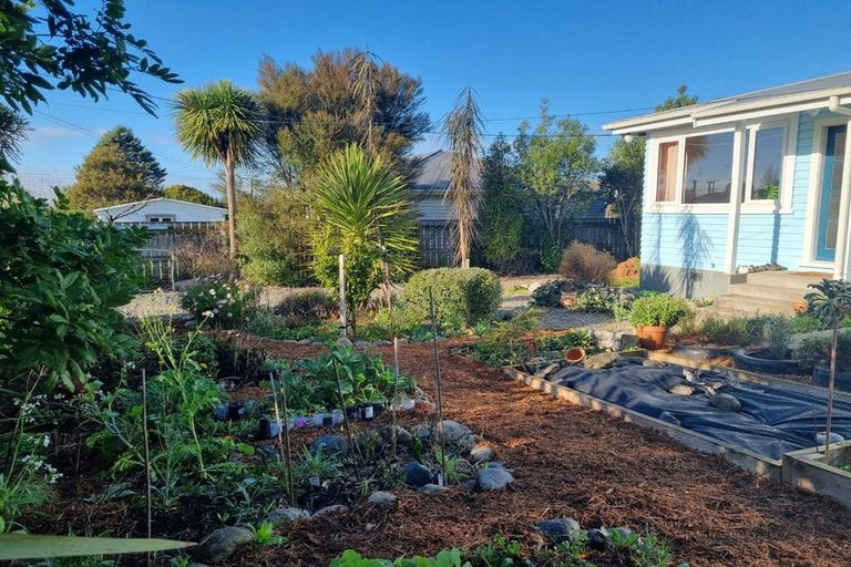 Photo of property in 18 Harrison Street West, Featherston, 5710