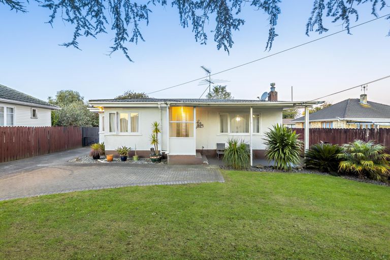 Photo of property in 1/16 Laurie Avenue, Papakura, 2110