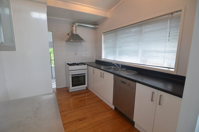 Photo of property in 9 John Gill Road, Cockle Bay, Auckland, 2014