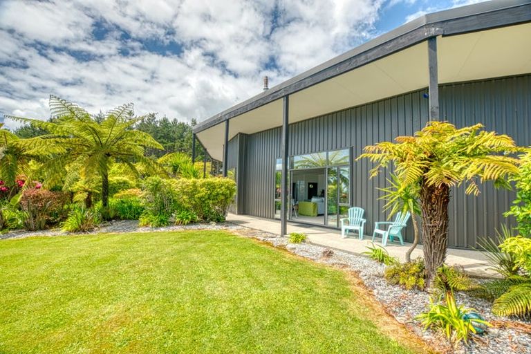 Photo of property in Infinity Eden Lodge, 15 Tasman View Road, Paroa, Greymouth, 7805