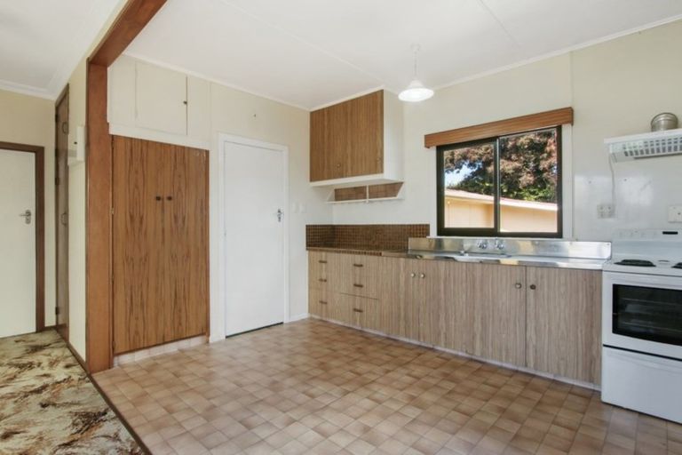 Photo of property in 25 Carisbrooke Street, Aranui, Christchurch, 8061