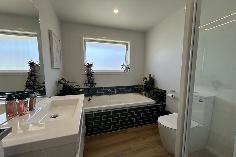 Photo of property in 177 Burdon Loop, Lake Hawea, 9382