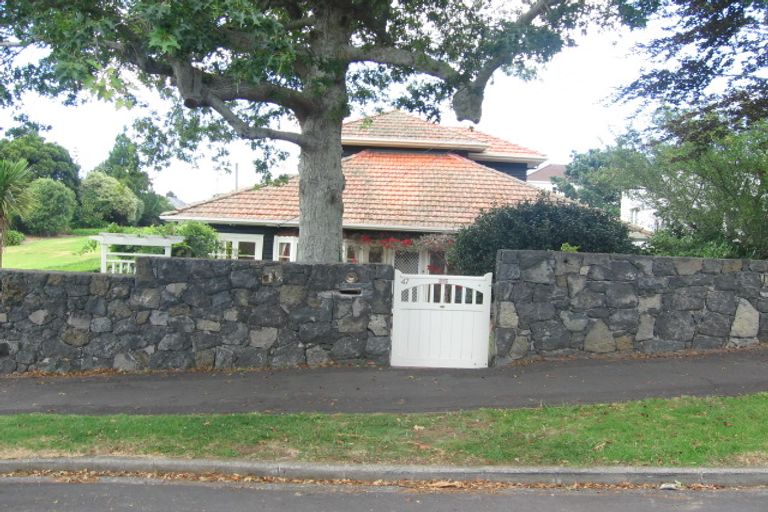 Photo of property in 47 Colchester Avenue, Glendowie, Auckland, 1071