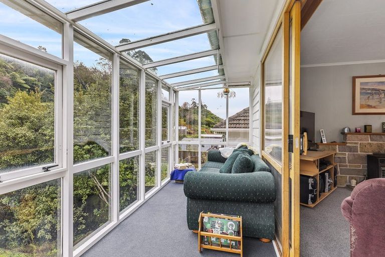 Photo of property in 58 Chester Road, Tawa, Wellington, 5028
