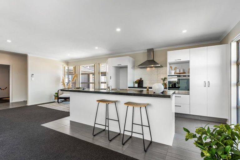 Photo of property in 12 Bernies Way, Ohauiti, Tauranga, 3112