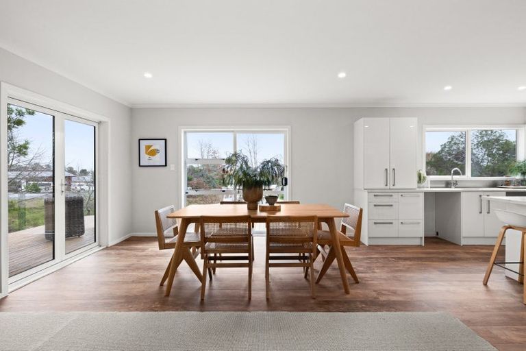 Photo of property in 105 Durham Drive, Havelock North, 4130