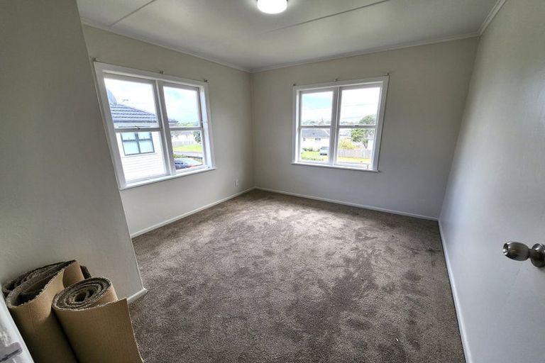 Photo of property in 30 Hooks Road, Manurewa, Auckland, 2102