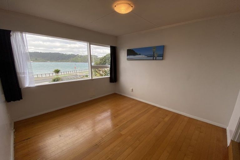 Photo of property in 214 Evans Bay Parade, Hataitai, Wellington, 6021