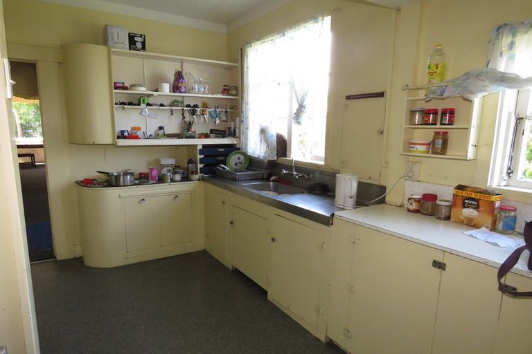 Photo of property in 120 Derby Street, Westport, 7825