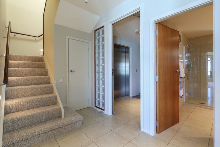 Photo of property in 6/275 Wakefield Quay, Stepneyville, Nelson, 7010