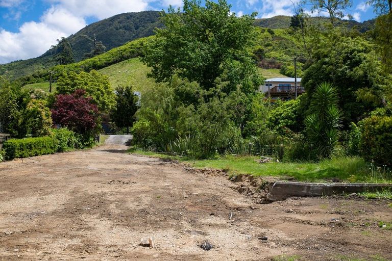 Photo of property in 4 Cornwall Street, Picton, 7220