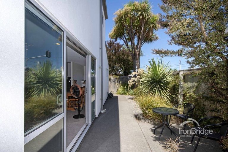 Photo of property in 264j Stanmore Road, Richmond, Christchurch, 8013