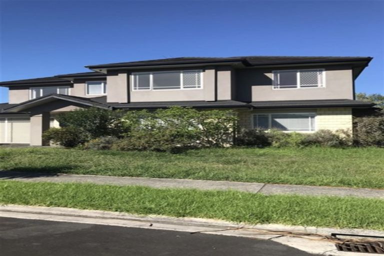 Photo of property in 3 Thyme Court, Flat Bush, Auckland, 2016