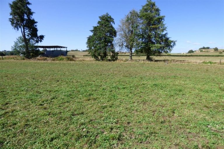 Photo of property in 336 Grove Road, Te Pahu, Hamilton, 3285