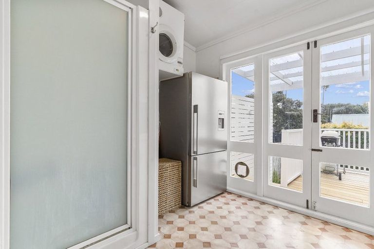 Photo of property in 14 Ireland Street, Freemans Bay, Auckland, 1011