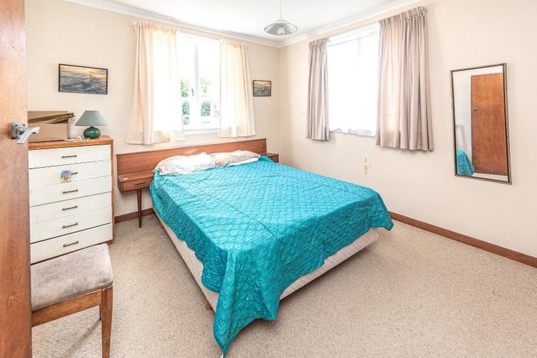 Photo of property in 10 Oturi Road, Waverley, 4510