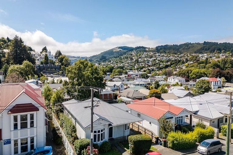 Photo of property in 24 Gladstone Road, North East Valley, Dunedin, 9010