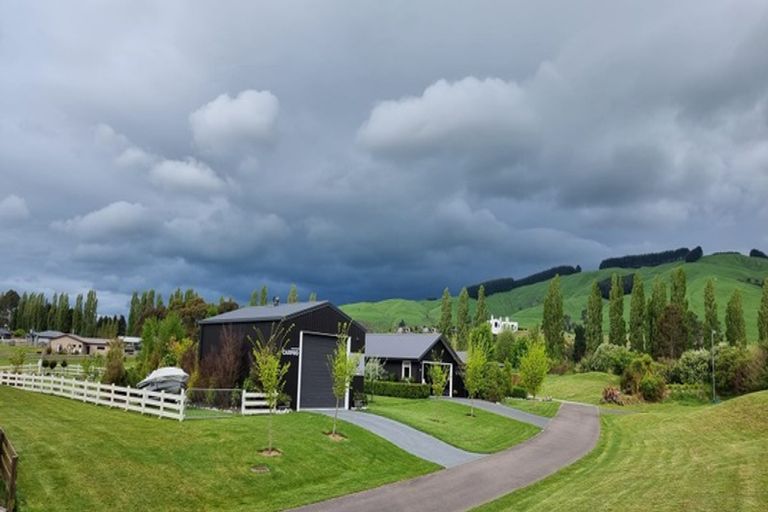 Photo of property in 500 Kinloch Road, Kinloch, Taupo, 3377