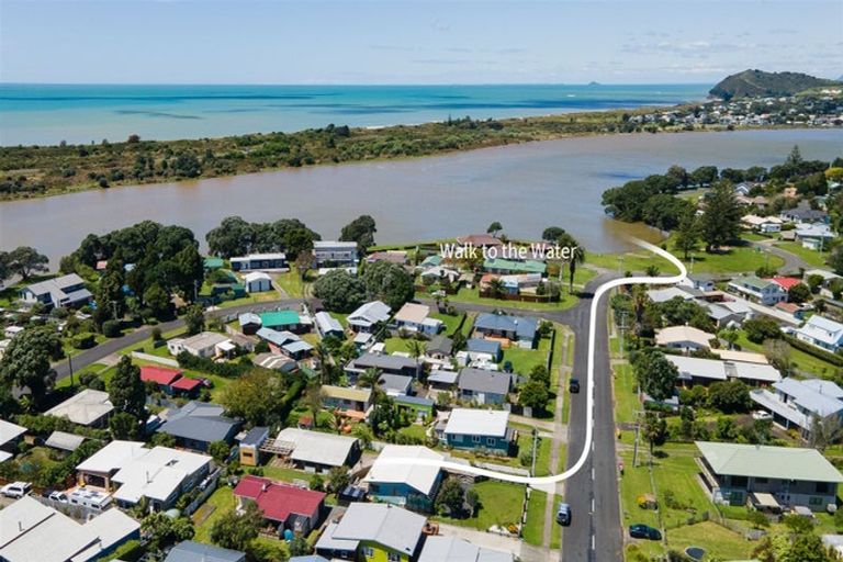 Photo of property in 16b Athenree Road, Athenree, Katikati, 3177