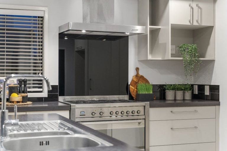 Photo of property in 62a Links Avenue, Mount Maunganui, 3116