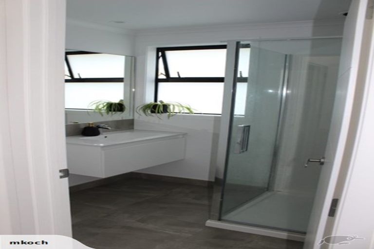 Photo of property in 11 Fuller Street, Papamoa Beach, Papamoa, 3118