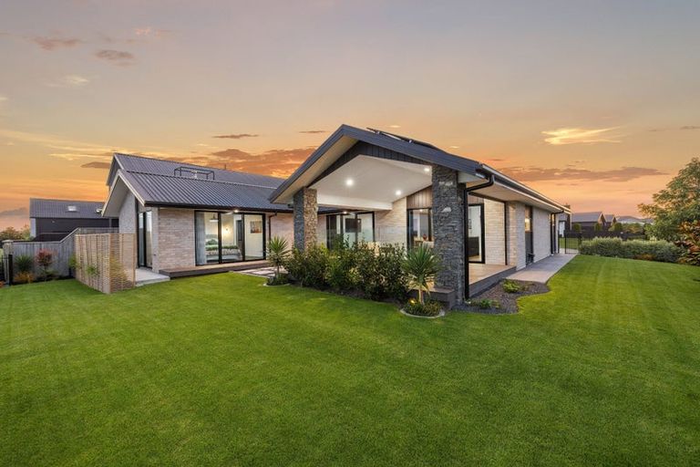 Photo of property in 62 The Esplanade, Pegasus, 7612