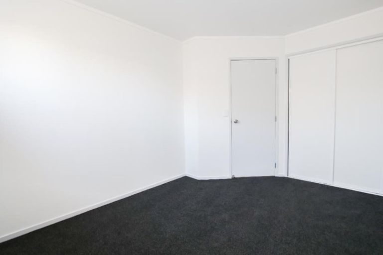 Photo of property in 4/200 Old Farm Road, Hamilton East, Hamilton, 3216