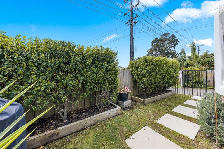 Photo of property in 113 Brightside Road, Stanmore Bay, Whangaparaoa, 0932