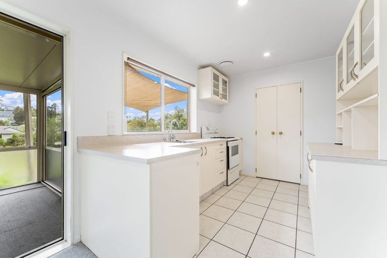 Photo of property in 47 Charlotte Street, Stanmore Bay, Whangaparaoa, 0932