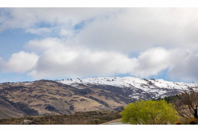 Photo of property in 26 Fraser Street, Clyde, 9330