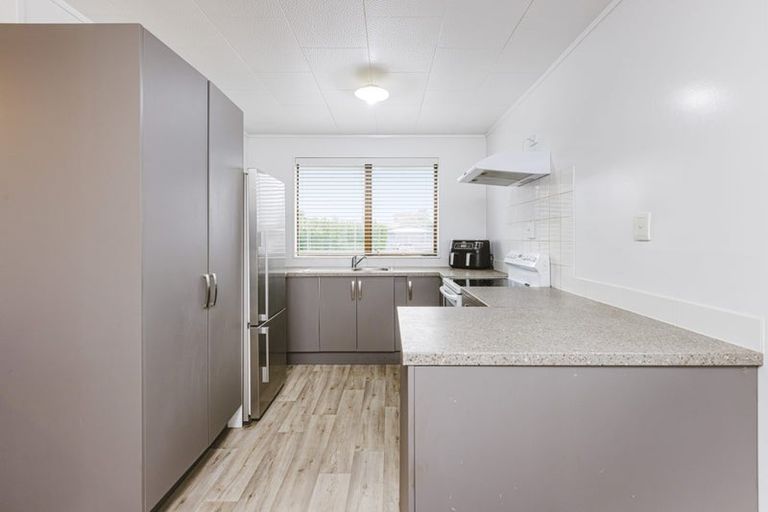 Photo of property in 2/59 Fernaig Street, Papakura, 2110