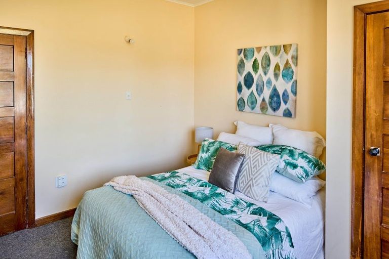 Photo of property in 72 Witako Street, Epuni, Lower Hutt, 5011