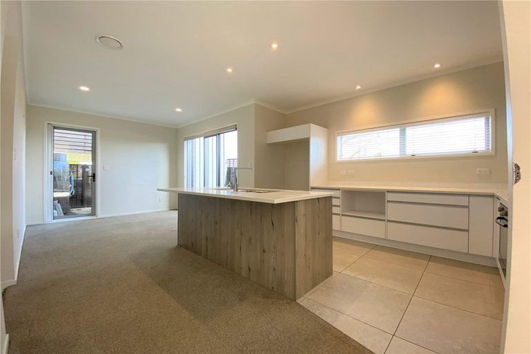 Photo of property in 45 Buckley Avenue, Hobsonville, Auckland, 0616