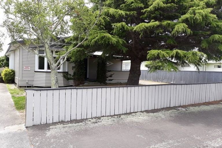 Photo of property in 1/37 Albert Street, Palmerston North, 4414