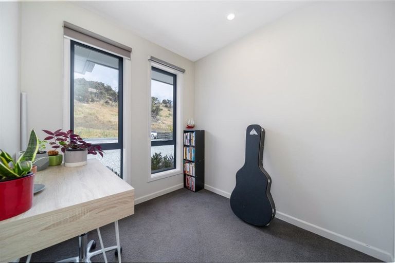 Photo of property in 4 Quinnat Street, Albert Town, Wanaka, 9305